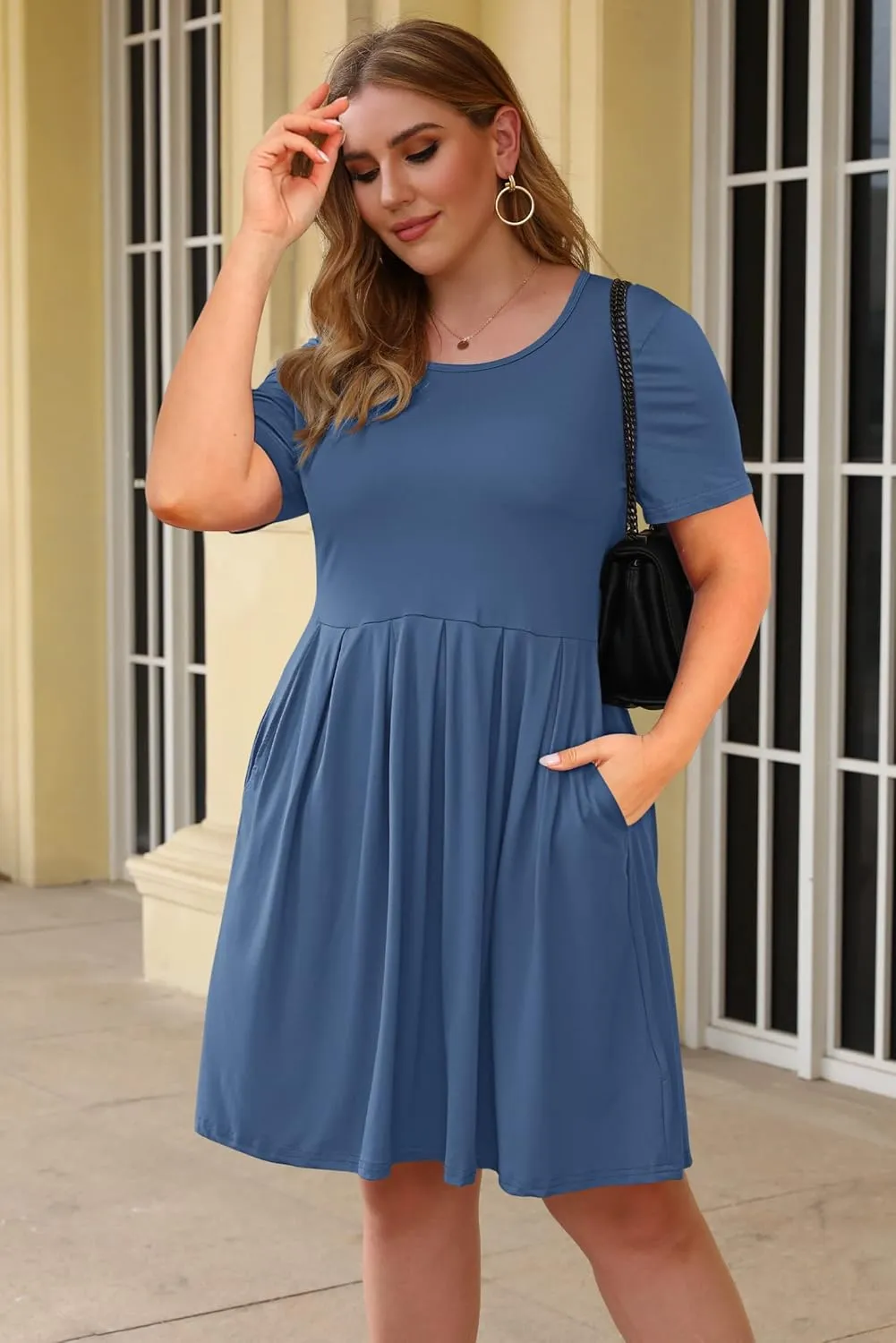 AUSELILY Women's Plus Size Round Neck Pleated Swing Dress with Pockets Knee Length