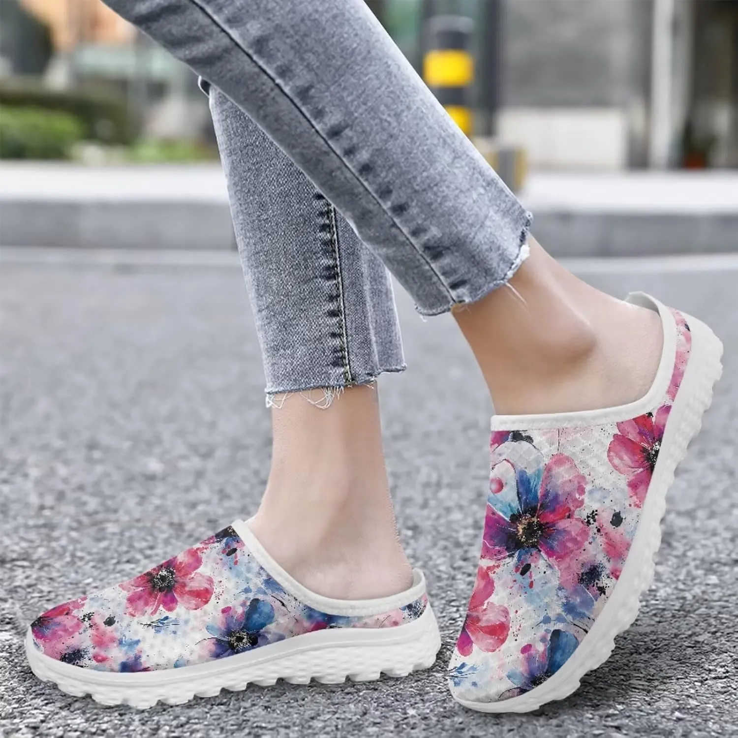 Binienty Womens Mules & Clogs with Arch Support Breathable Mesh Slip On Walking Shoes for Outings Shopping Camping