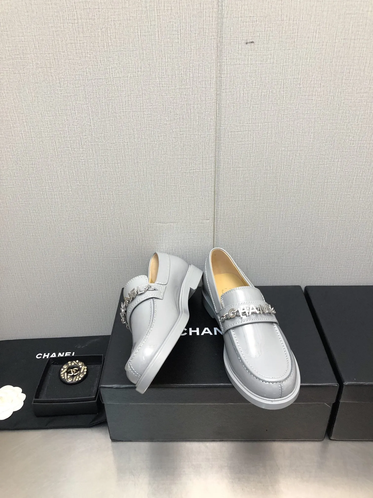 CC 25C Loafer Periwinkle Glossy Calf Leather 212975