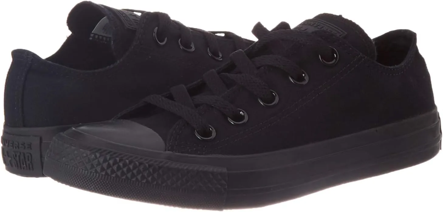 Converse Unisex Chuck Taylor All Star Low Top (International Version) Sneakers