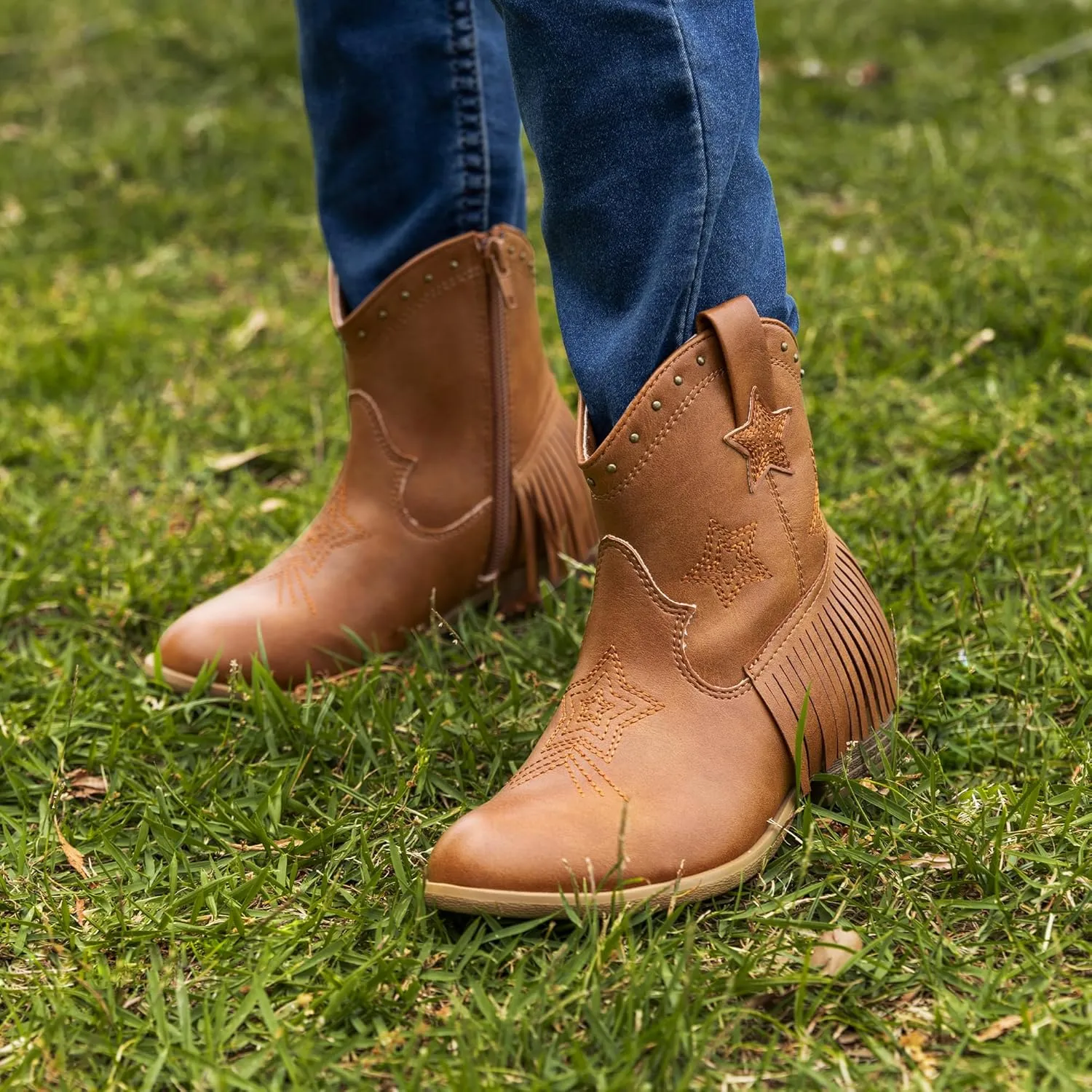 DREAM PAIRS Girls Cowgirl Cowboy Ankle Western Boots Side Zipper Riding Shoes with Tassel Little Kid/Big Kid