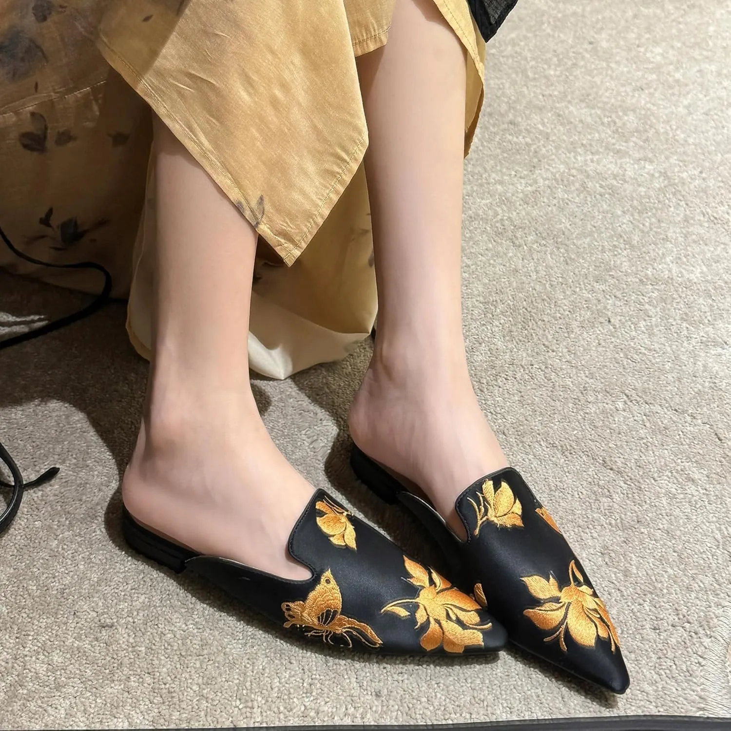 Embroidered Mules for Women Pointed Toe Flat Slides with Butterfly and Floral Design