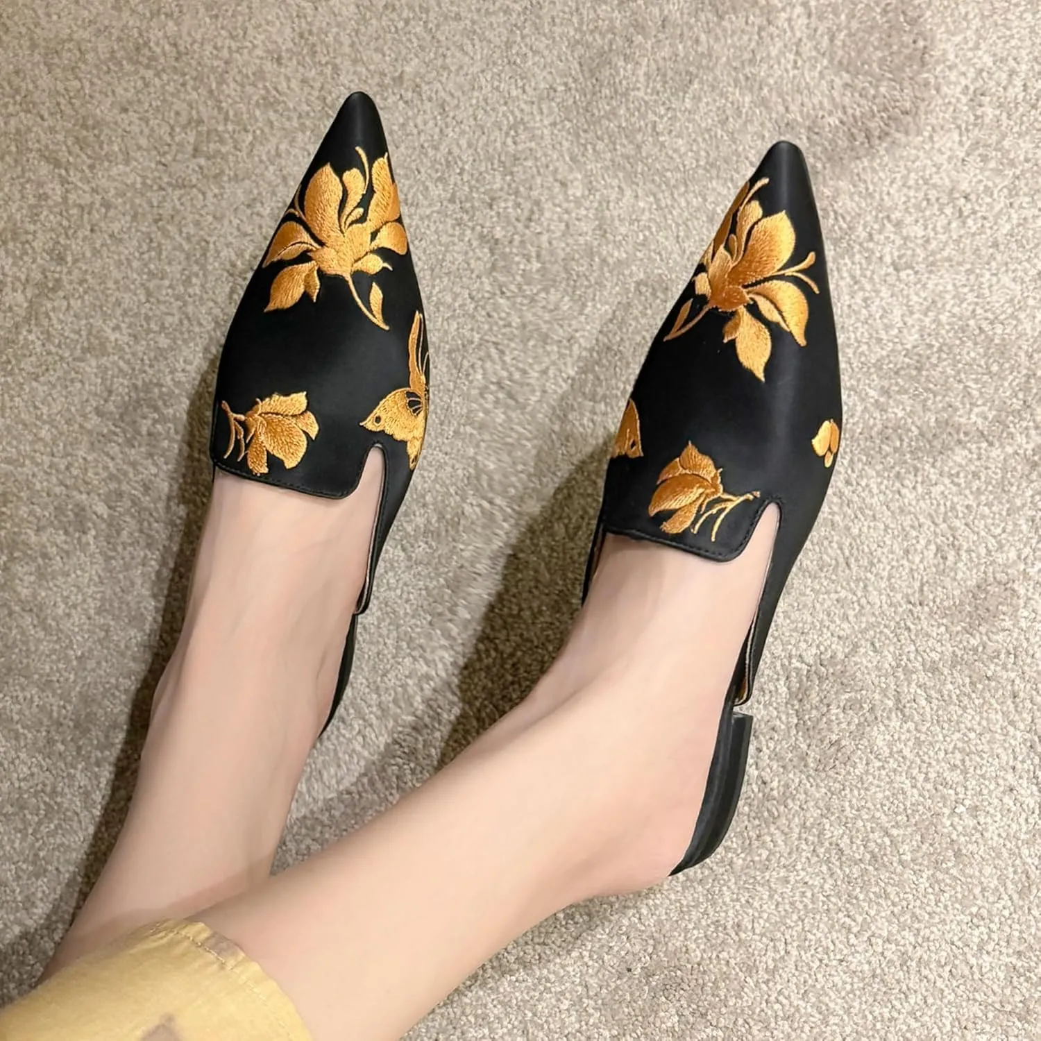 Embroidered Mules for Women Pointed Toe Flat Slides with Butterfly and Floral Design