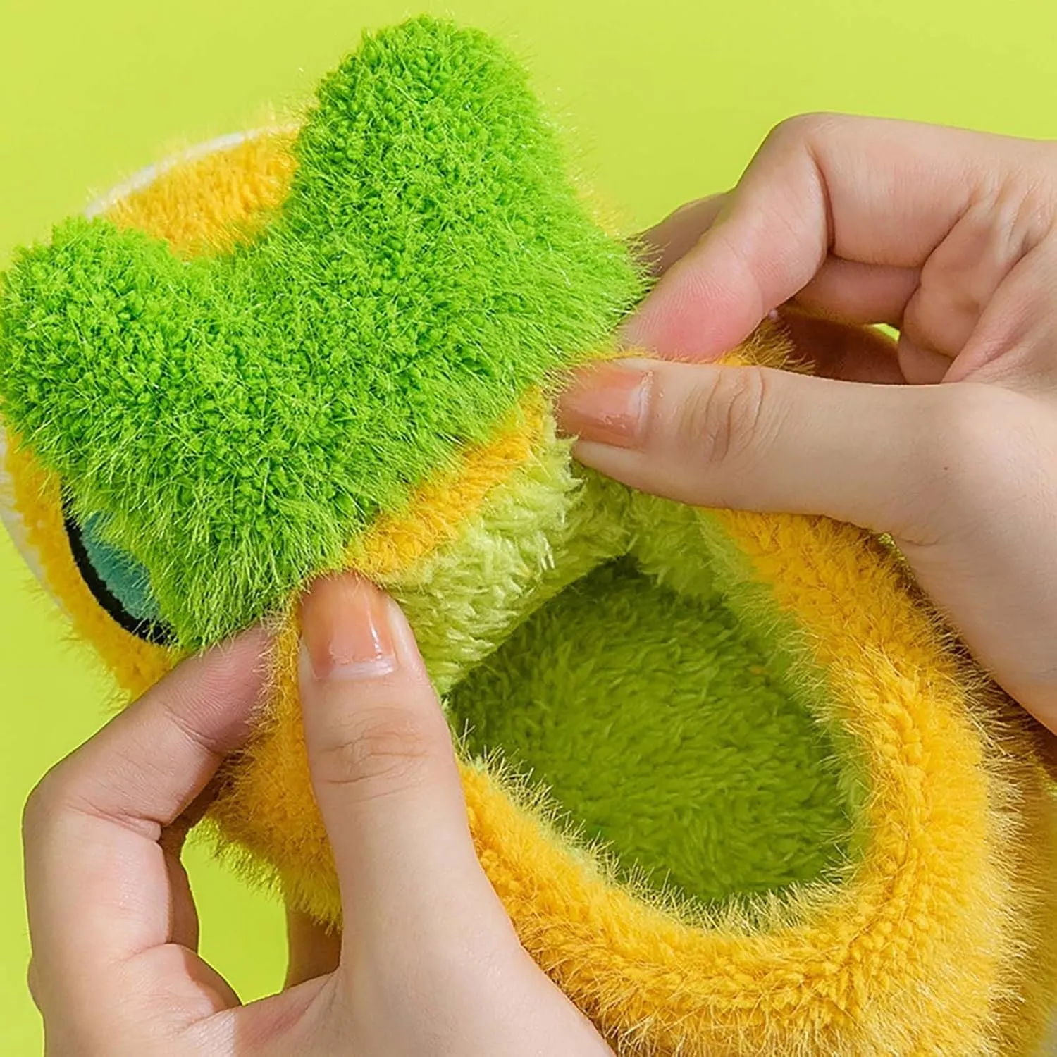Frog Slippers Toddler House Slippers Boys Girls Plush Fuzzy Animal Slippers Kids Winter Indoor Household Shoes