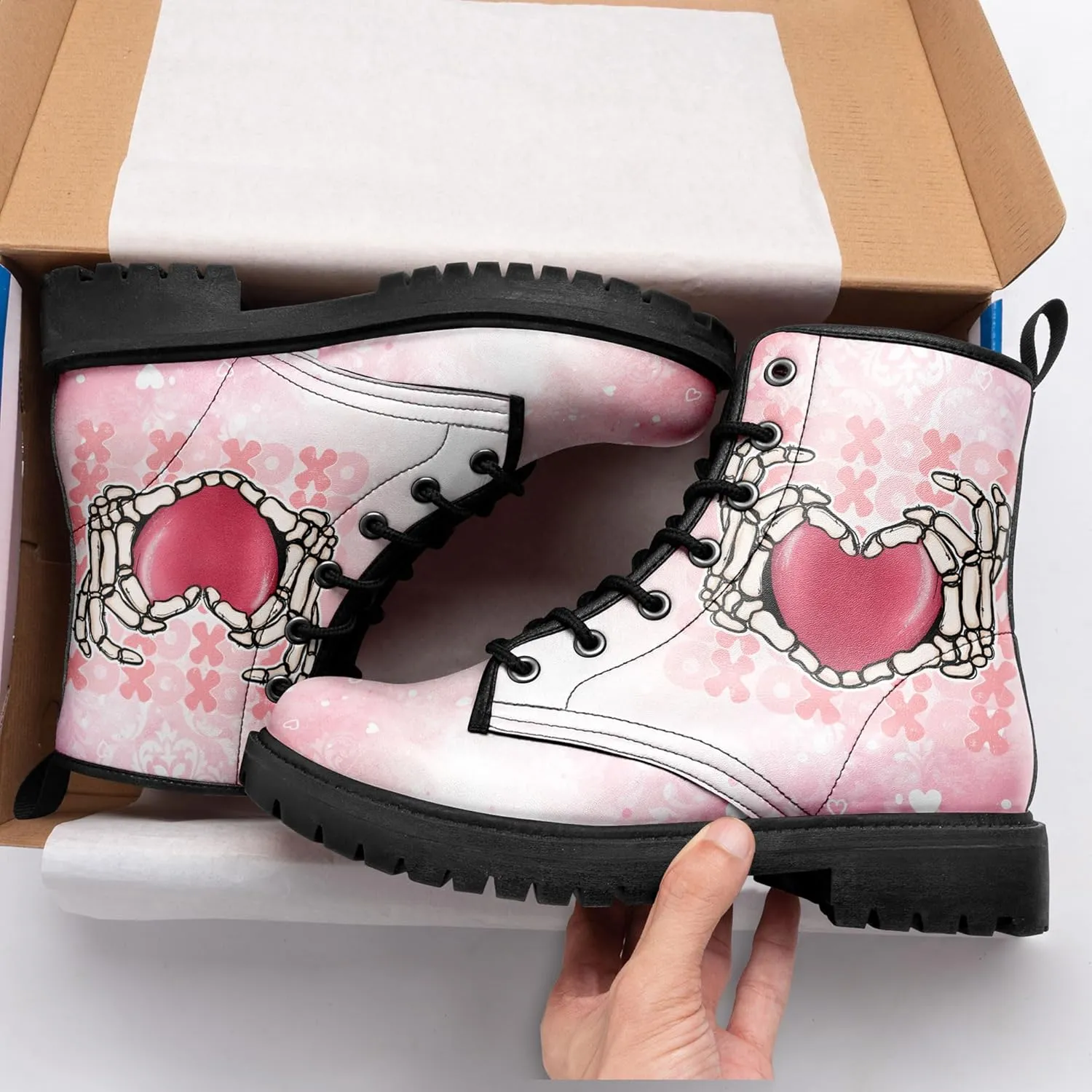 Gothic Heart & Rose Combat Boots – Vintage Lace-Up Leather Ankle Boots for Women, Stylish Anti-Slip Casual Footwear