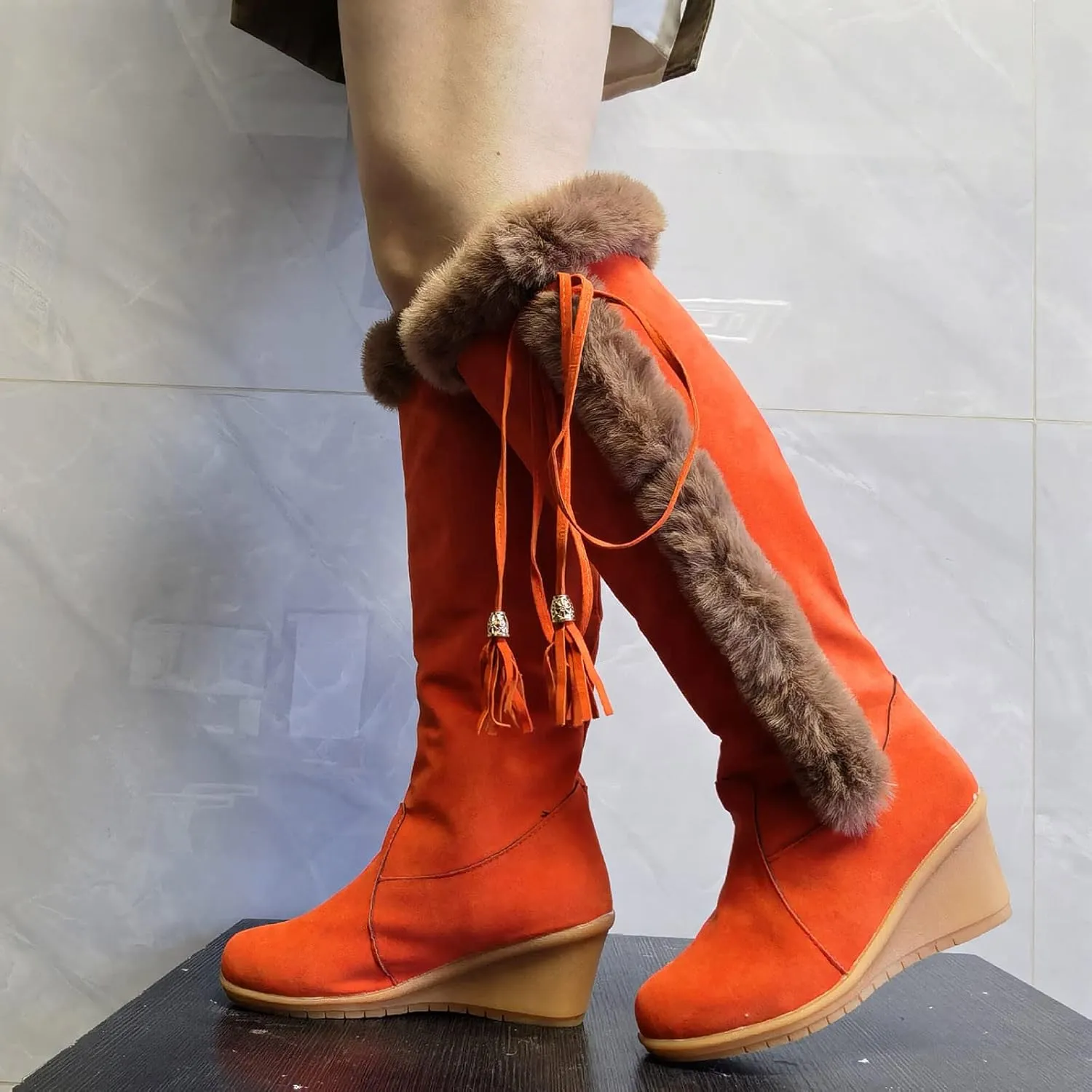 hlysgo Women's Winter Warm Outdoor Long Boots High Heels Fashion Wedge Bootie Faux Fur Comfortable Knee High Fuzzy Boot
