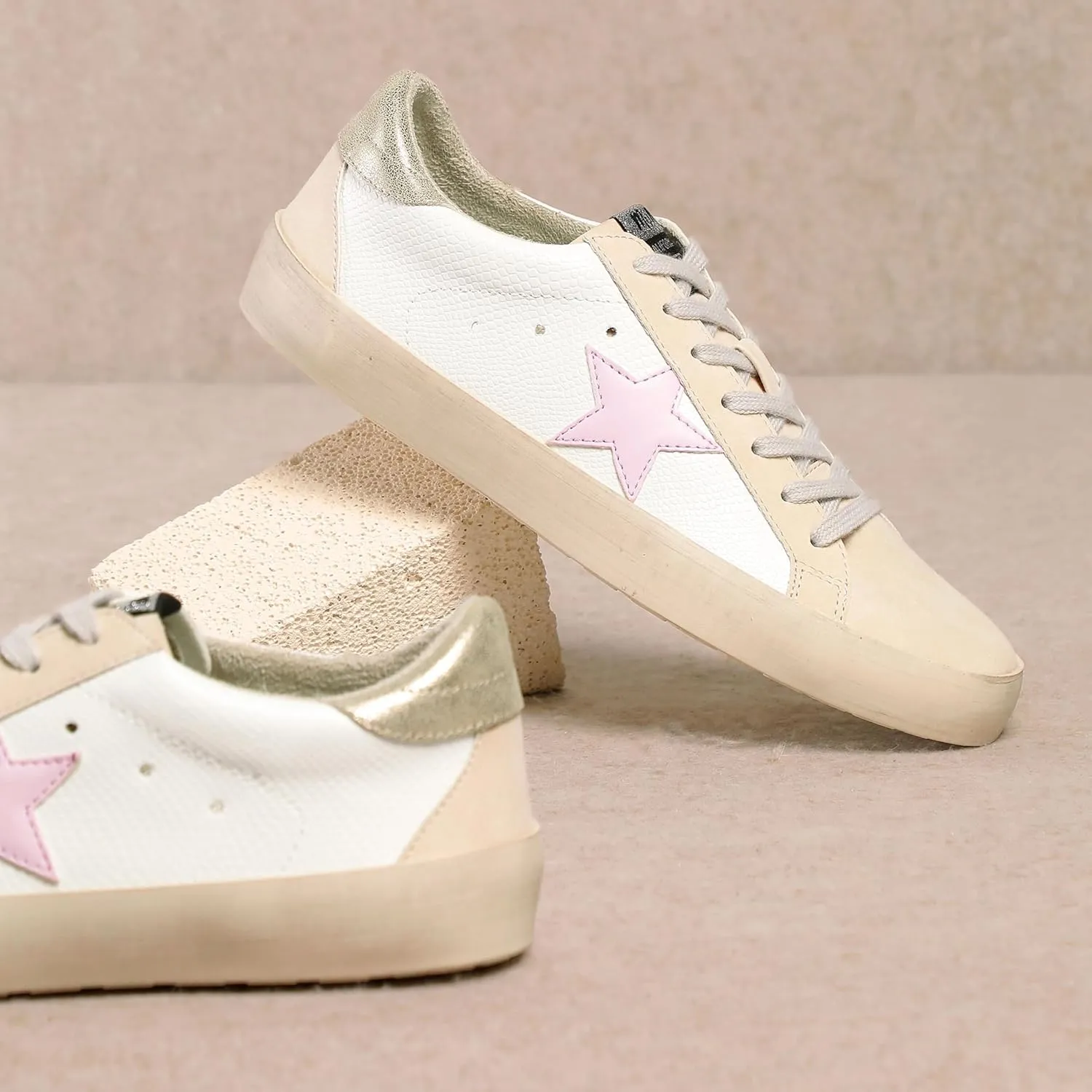 Mi.iM Sofia Rubber Sole Lace-up Low Top Star Sneakers