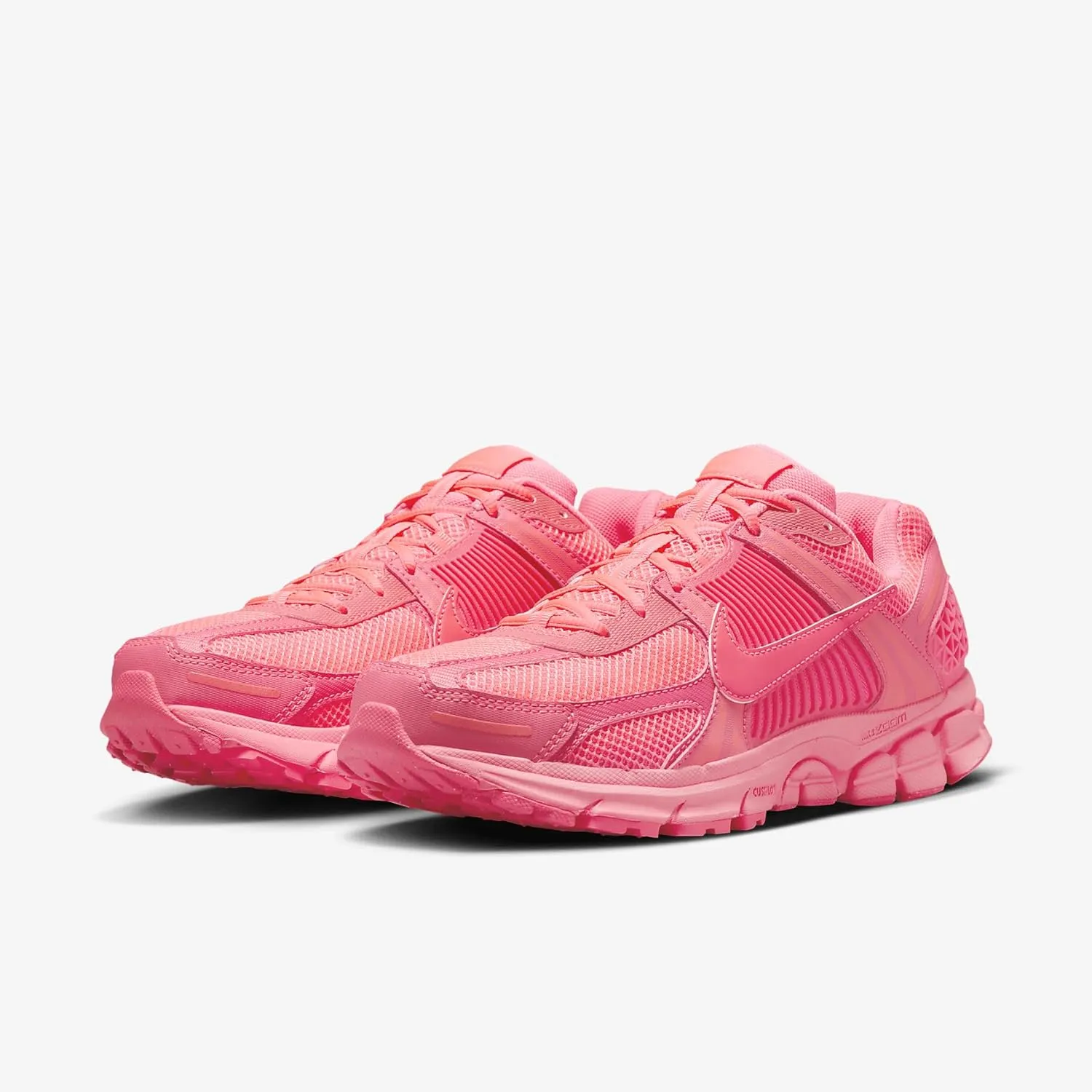 NIKE Men's Low-Top Sneakers