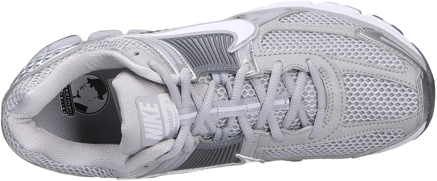 NIKE Men's Low-Top Sneakers