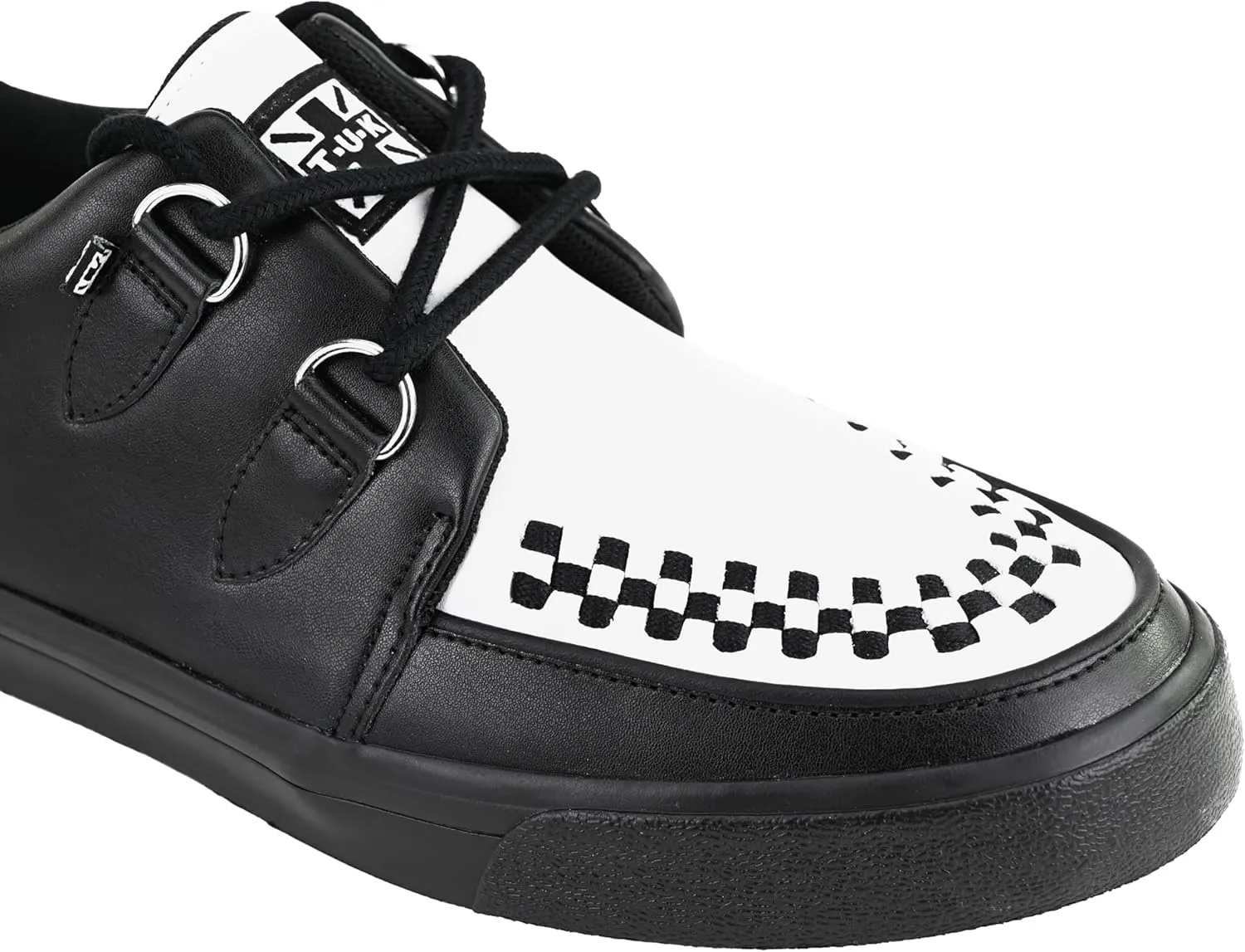 T.U.K. Unisex's bass Low Top Sneakers