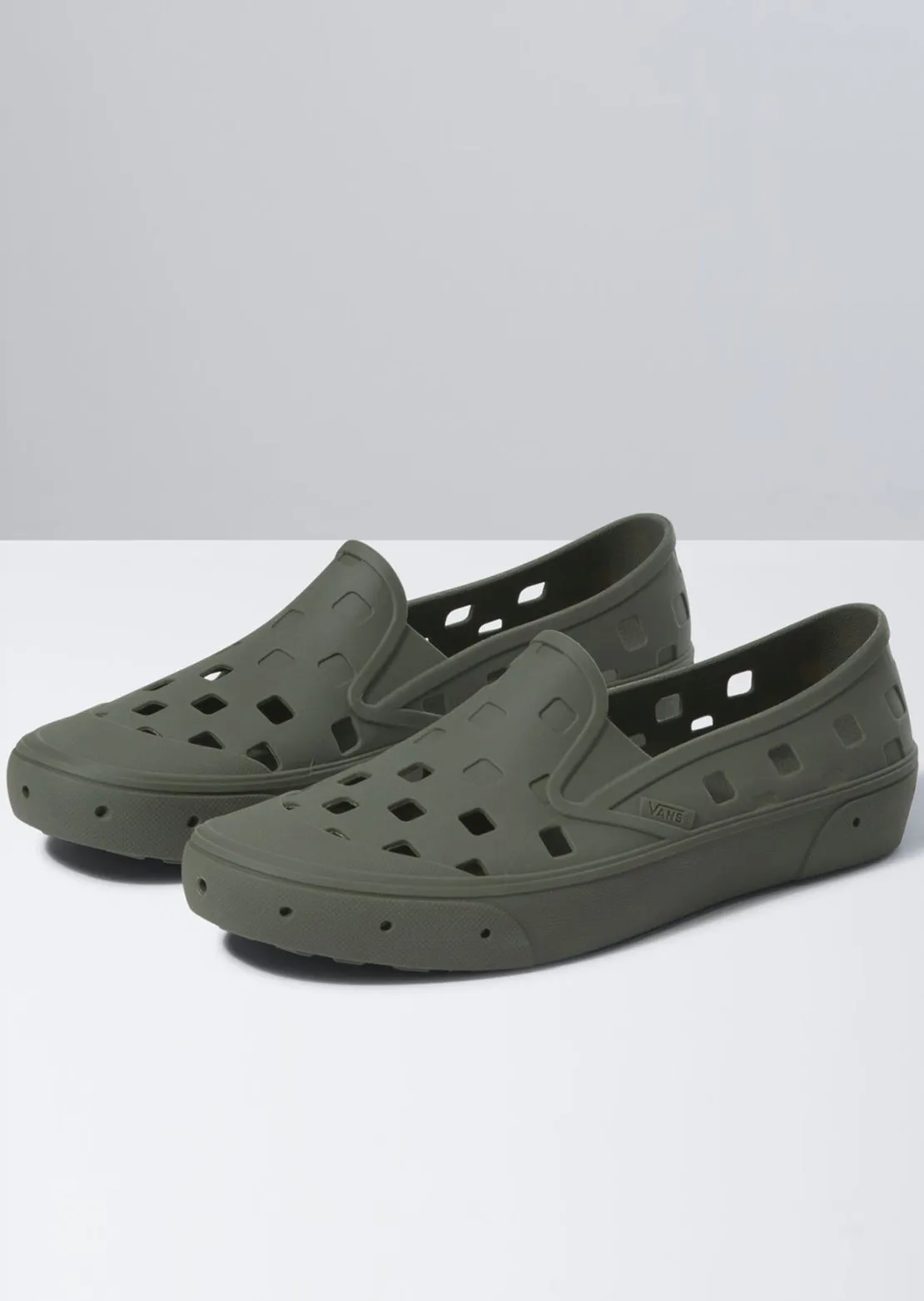 Vans Men's Trek Slip-On Shoes