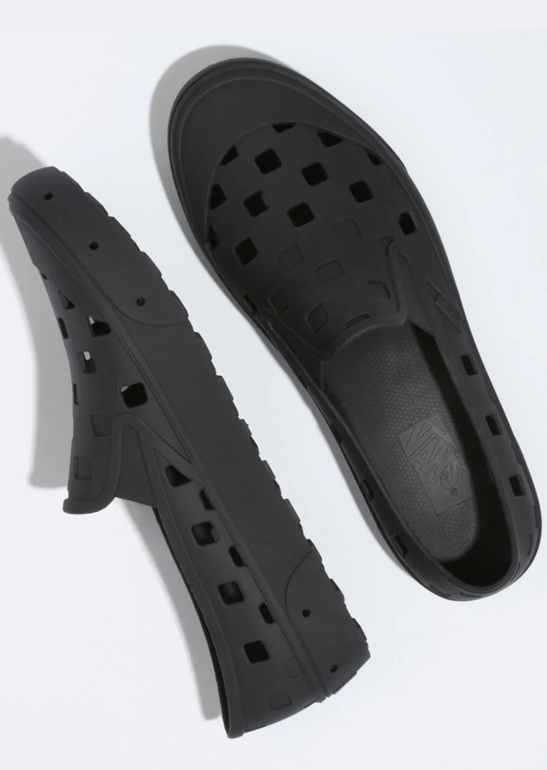 Vans Men's Trek Slip-On Shoes