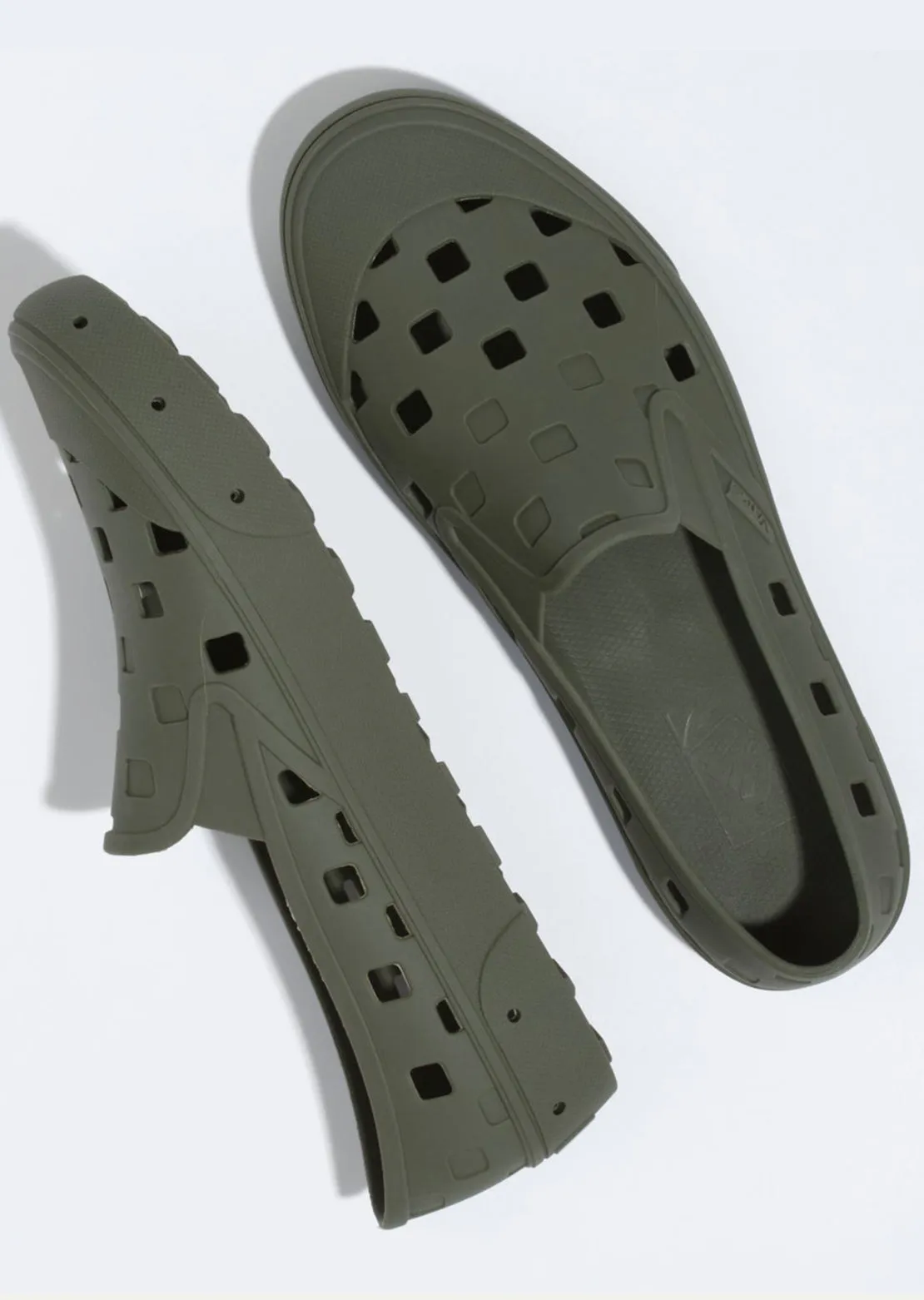 Vans Men's Trek Slip-On Shoes