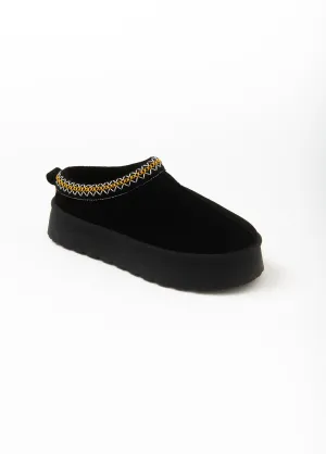 Warm clog-style wedge mules