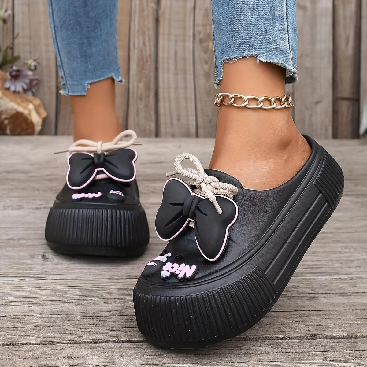 Women's Cute Clogs, Platform Lace Up Soft Sole Bowknot Decor Shoes, Closed Toe Summer Beach & Garden Mules