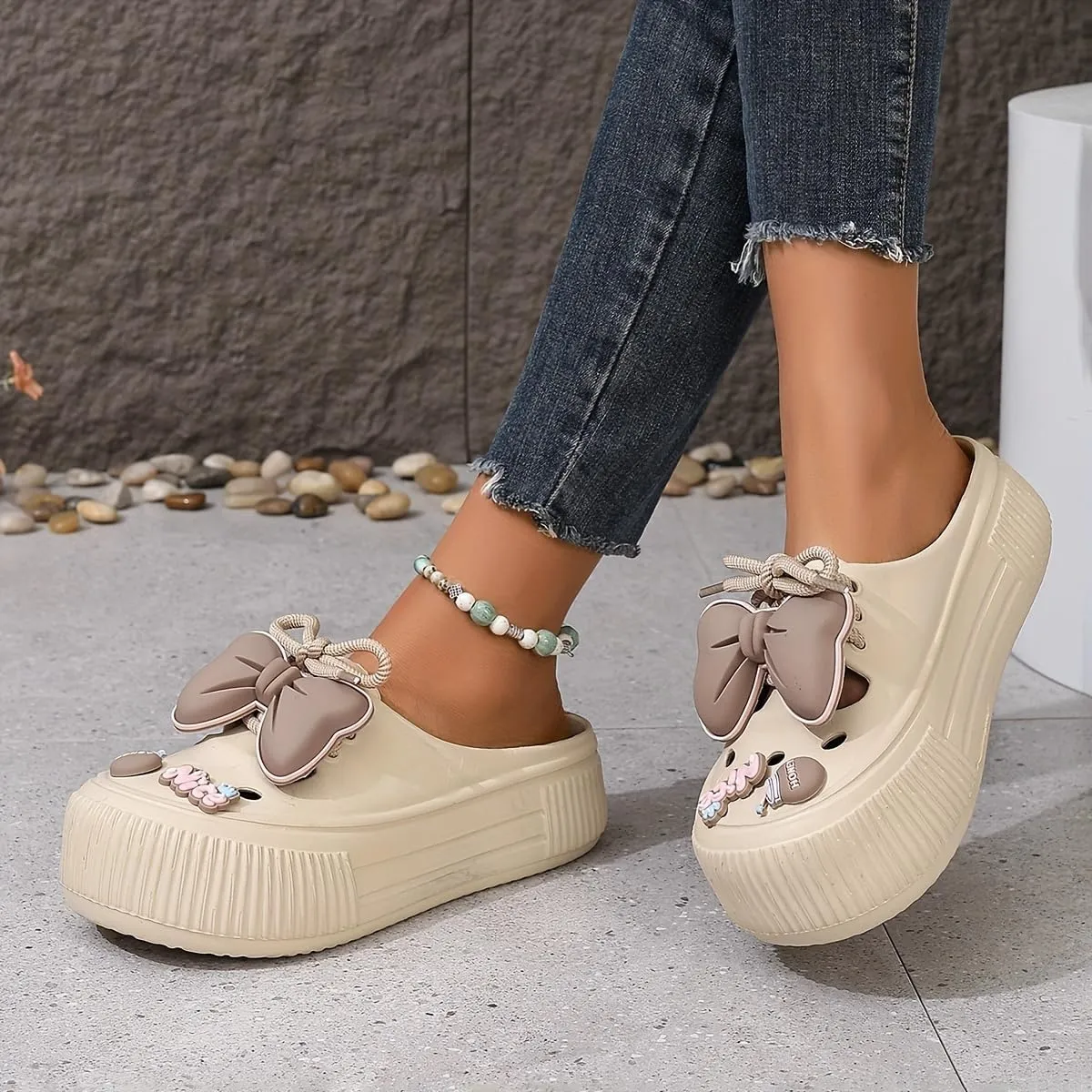 Women's Cute Clogs, Platform Lace Up Soft Sole Bowknot Decor Shoes, Closed Toe Summer Beach & Garden Mules