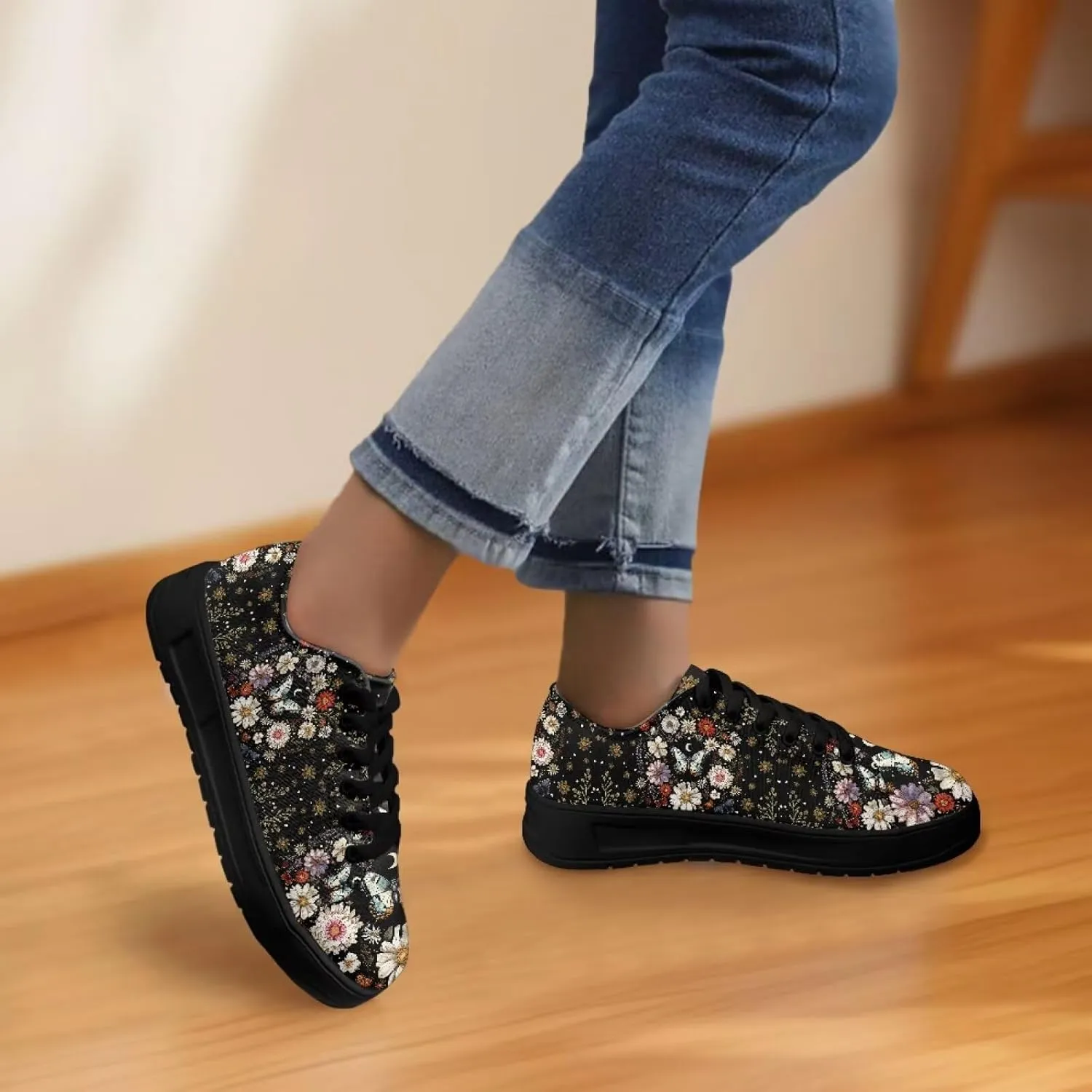 Women's Lace up Low Top Canvas Shoes Low Top Sneakers Fashion Casual Sneakers with Arch Support Comfy Flats 5.5-13.5