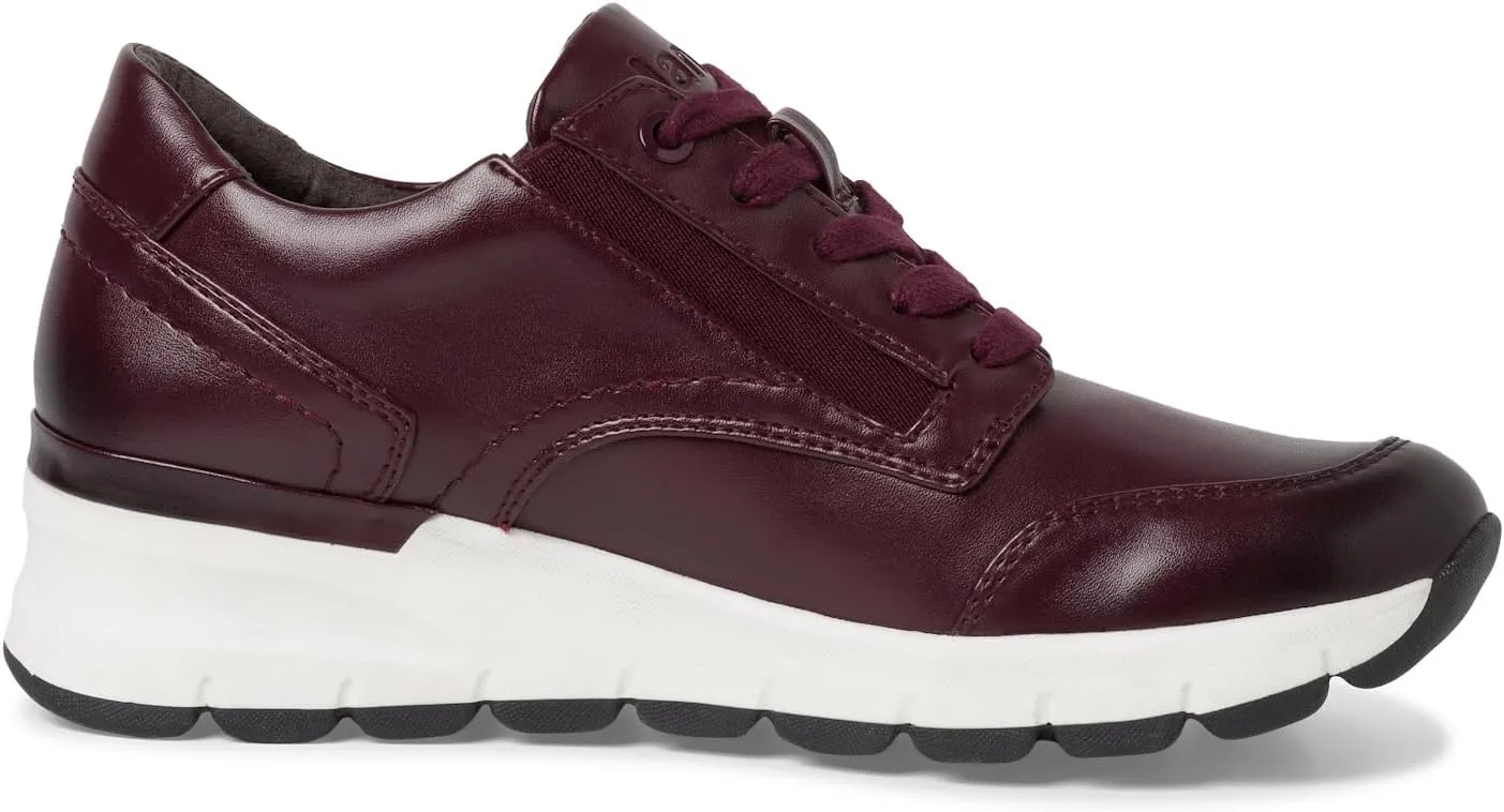 Women's Low-Top Sneakers