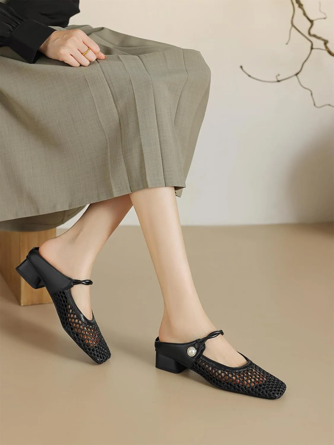 Women's Mash Sandal Web Pearl Buckle Slip-On Block Low Heels Pumps Closed Square Toe Work Comfortable Summer Vacation Mules Church Dress Shoes Wedding Evening Party Daily Wear Pumps