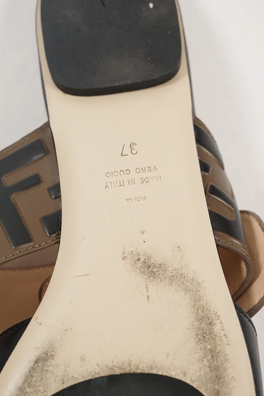 [WS6385] Fendi | Slip-ons