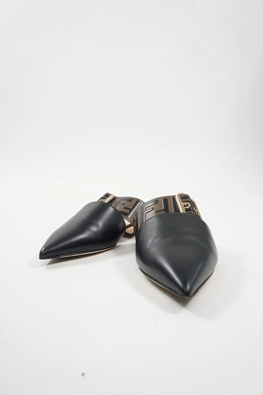 [WS6385] Fendi | Slip-ons