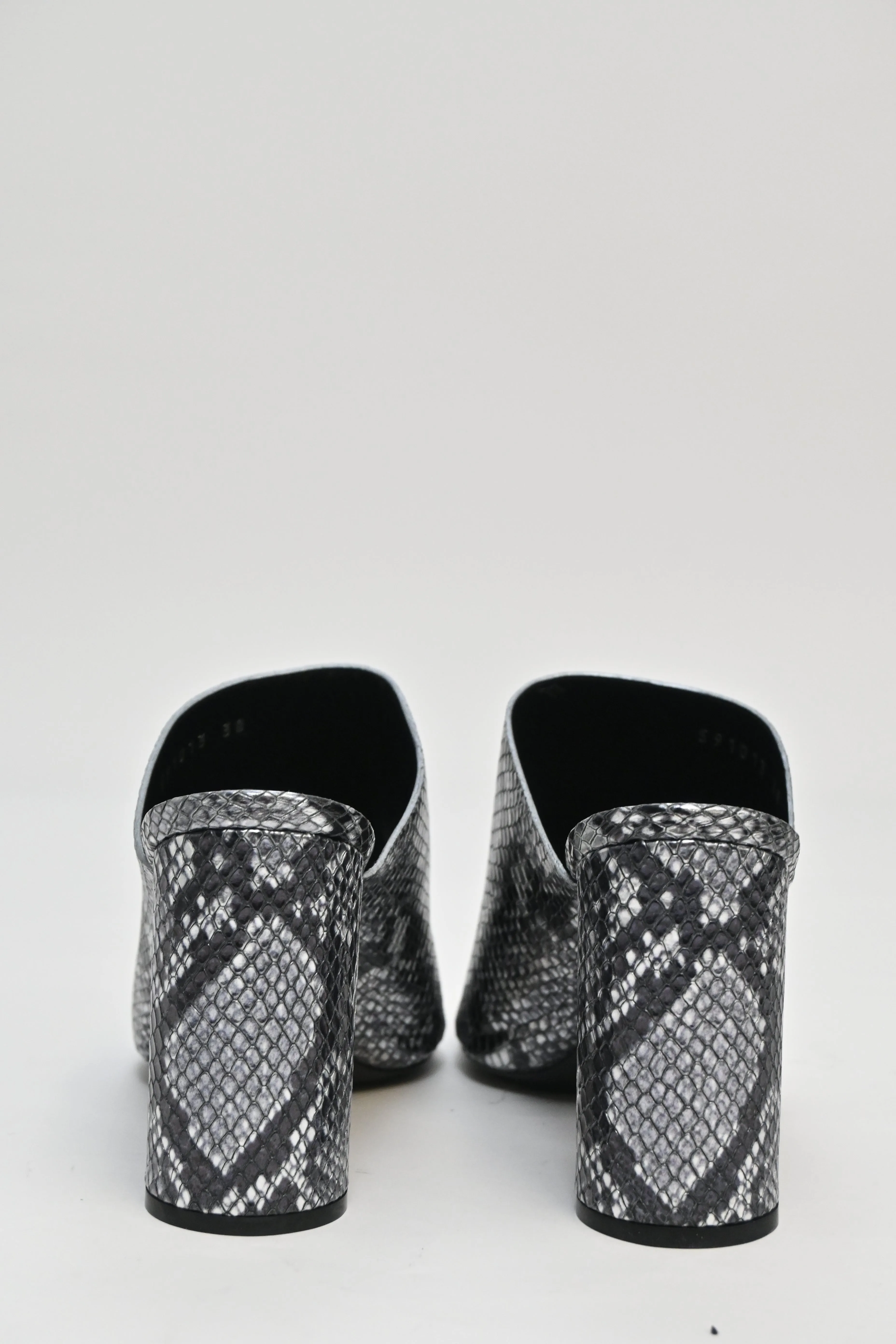 [WS6829] Balenciaga | Mules